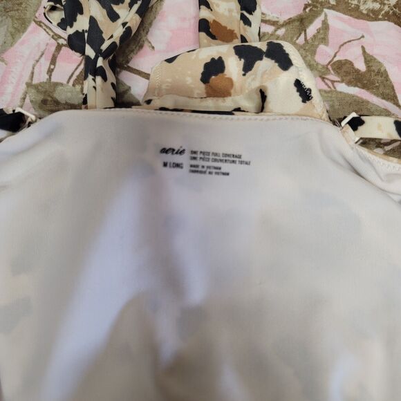 Aerie Leopard Print Wrap One Piece Swimsuit Womens Size M Long - Picture 5 of 6